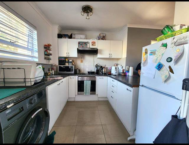 1 BEDROOM APARTMENT SOLD IN TOWNSEND ESTATE